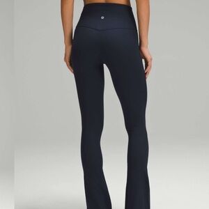 Lululemon Align High-Rise Ribbed Mini-Flared Pant   Regular True Navy 10